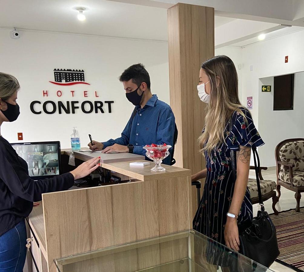 Hotel Confort Mafra Exteriér fotografie